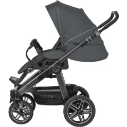 Hartan Kinderwagen Racer GTS Met Handrem Causal Collection Blue Stone (908) Framekleur Platina -Jollein Winkel hartan kinderwagen racer gts met handrem causal collection blue stone 908 framekleur platina a391457 2
