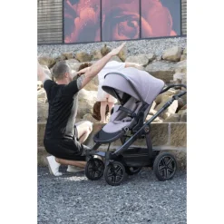 Hartan Kinderwagen Racer GTX Met Handrem Bellybutton Terra (923) Framekleur Zwar -Jollein Winkel hartan kinderwagen racer gtx met handrem bellybutton terra 923 framekleur zwar a389375 1